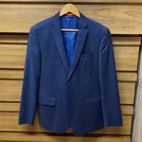 Suite jacket - Picture 1 of 3
